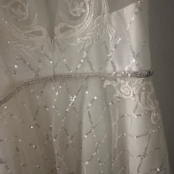 David's Bridal Pink and White Sequin Embellished flower girl dress - Picture 4 of 8
